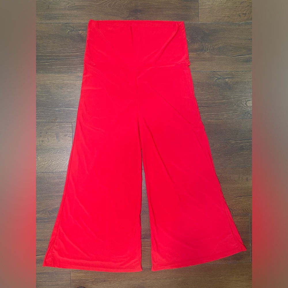 XL red zigzag stripe gaucho wide leg pants with fold over waistband